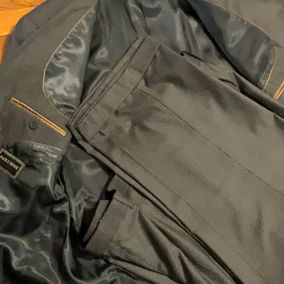 Pinstripes - Picture 4 of 5